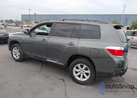 2013 Toyota Highlander Se V6 z USA, uszkodzony, nr VIN 5TDZK3EH7DS139420